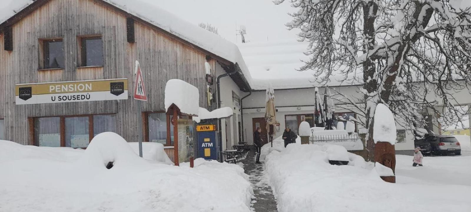 Penzion A Restaurace U Sousedu Strazny Eksteriør billede