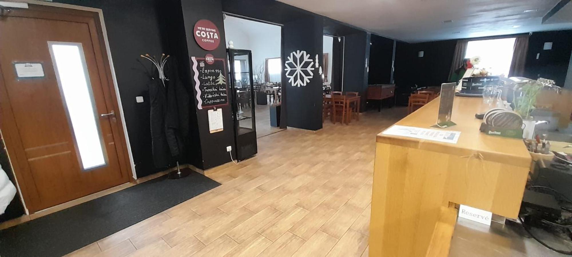 Penzion A Restaurace U Sousedu Strazny Eksteriør billede